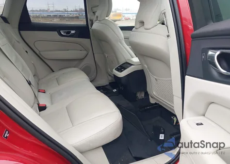 2020 Volvo Xc60 T5 Inscription из США, поврежденный, VIN YV4102RL5L1521126